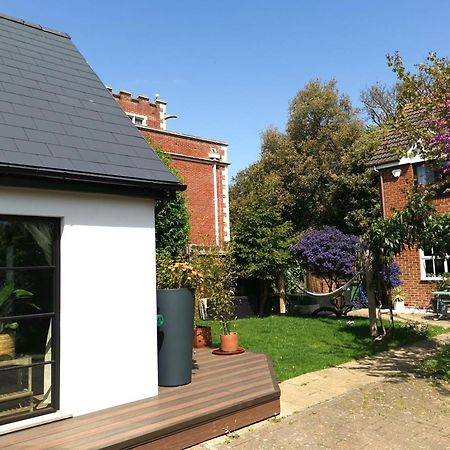 Hastings Casita, 'Little House' Self Contained Garden Lodge, Close To Town And Seafront Exterior foto